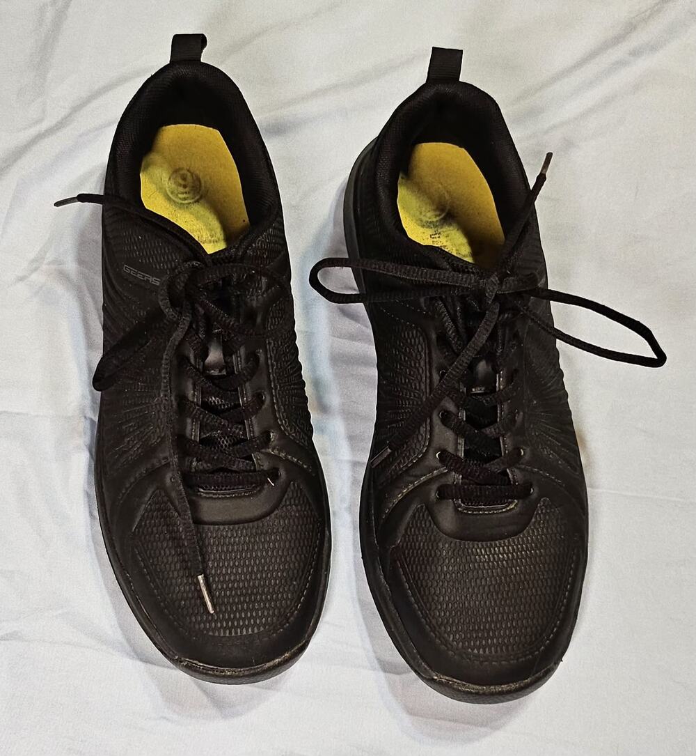unisex sneakers